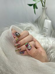 -手牵手美甲