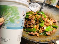 -费大厨辣椒炒肉(万家丽一店)