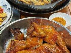 -荣基四海一家·家常菜·海鲜大排档(新安店)