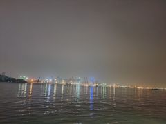 -鱼珠码头(轮渡站)