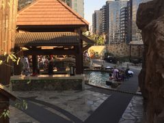 -裕龙汤泉