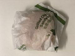 板烧鸡腿堡-麦当劳(宝山大厦店)