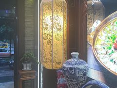 -大宝全猪馆(南京路店)