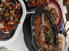 -巴特餐饮6加1音乐餐吧·新疆菜
