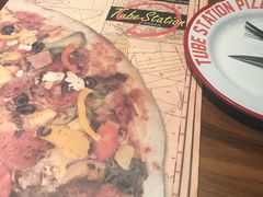 餐具摆设-Tubestation站点比萨(新世界大望路店)