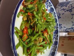 -客家大院·非遗赣南客家菜(郁孤台店)