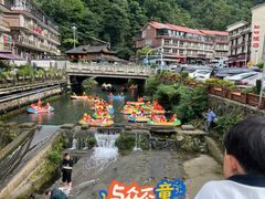 -藏龙百瀑漂流