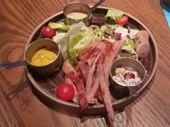 -SPACELAB失重餐厅(世纪汇店)