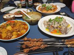 -伊带伊路新疆美食府(呼家楼店)