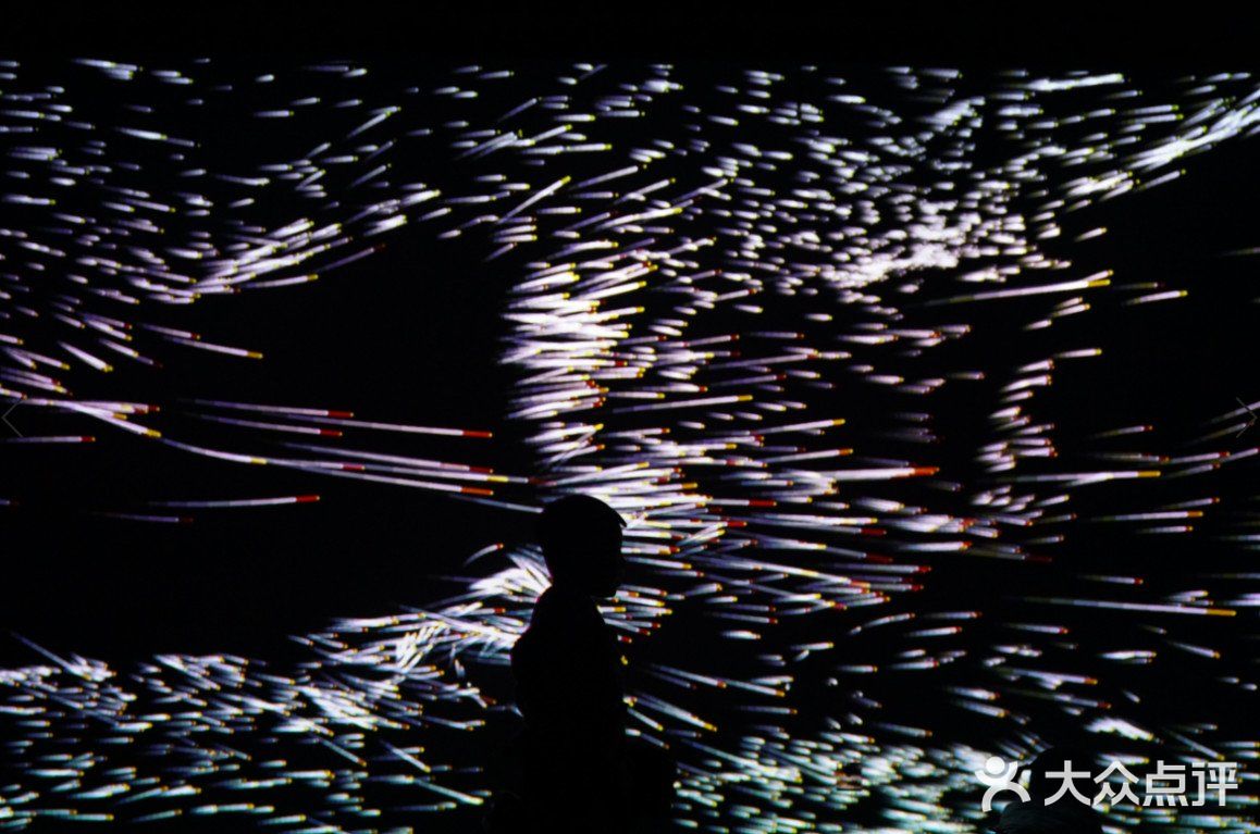 航母级科技乐园，解锁遛娃新方式