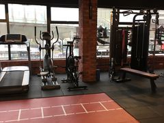 -GYMPLUS私教健身会馆(大悦城店)