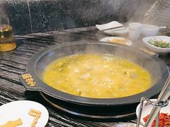 -老船舫·现做活鲜鱼馆(东郊记忆店)