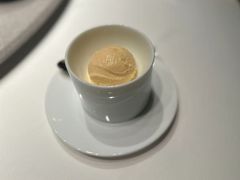 -新荣记(南京西路店)