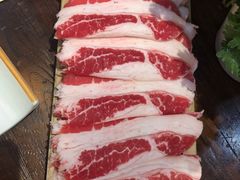 -东巴婆婆云南鱼豆花火锅(大东门店)