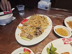 炒牛肉粿条-皮蛋弟砂锅店(总店)