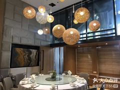 -渝半城经典川粤菜(重庆天地店)