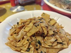 -粤北餐馆