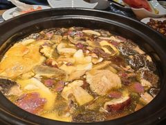 -一朵菌·野生菌探索家火锅(南亚店)