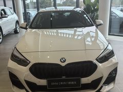 -上海宝宁宝马4S店