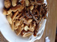 花生小鱼干-旅马餐厅(茅家埠店)