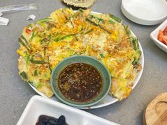 -豚妈妈汤饭·部队锅(南京东路店)