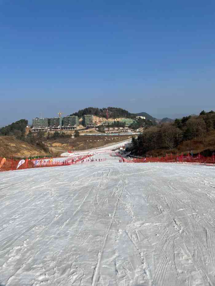 广元曾家山国际滑雪场