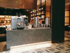 咖啡机-康莱德酒店·美庭自助餐厅