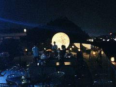 -悦吧·360°全景天台酒吧(象山店)