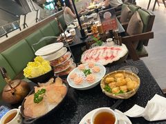 -得意咚瓜·顺德鱼生·冬瓜火锅(深圳首店)