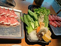 -呷哺呷哺(松北万象汇店)