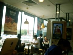 -麦当劳(保定裕华路店)