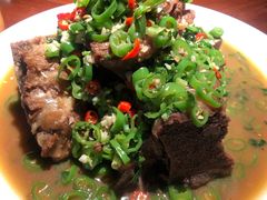 手抓牛大骨-楼兰新疆主题餐厅(悠方店)
