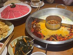 -佬土鹅肠火锅(中建大观店)