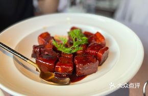 Jiangnan Old Yellow Wine Braised Pork