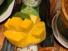 -Phensiri Thai Restaurant