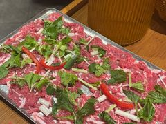 -野山舂·贵州现舂酸汤火锅(鸿通城店)