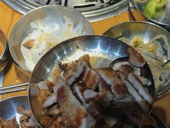 -老炉家木炭烤肉(长江国际店)
