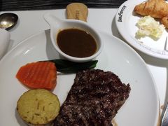 -斗牛士牛排餐厅(嘉里汇店)