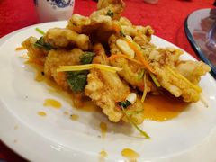 锅包肉热销-长城东北菜(新港西路店)