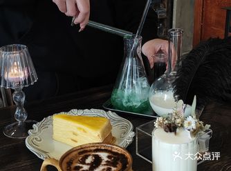 哈利波特迷一定要打卡的咖啡店~整个店都是满满的电影里