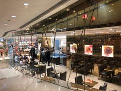 -VENCHI 闻绮(北京国贸商城店)