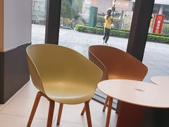 -奈雪的茶(优特汇店)