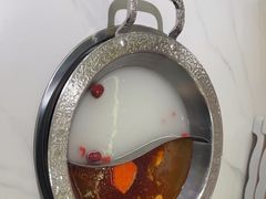 -嘎琉鲜切牛肉自助火锅