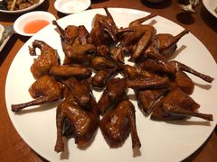 红烧乳鸽-杭州JW万豪酒店-万豪中餐厅