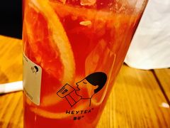 满杯红柚-喜茶(上海正大广场店)