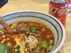 -魔都三兄弟酸辣粉·蘸卤炸串(虹桥万科店)