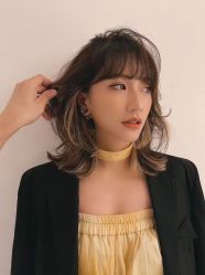 -变画·发型STUDIO