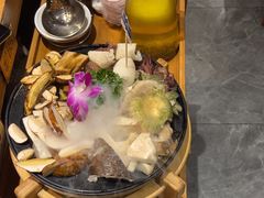 -一朵菌·野生菌探索家火锅(南亚店)