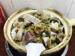 香芋排骨煲仔饭-阳江河堤老牌曾记美食