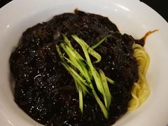 炸酱面-桃园中华料理炸酱面(燕儿岛路店)